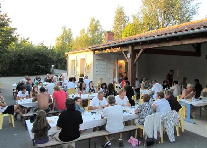 Kamp alanı Mobil-home 6 Pers Avec Terrasse A - Api-1-52-499